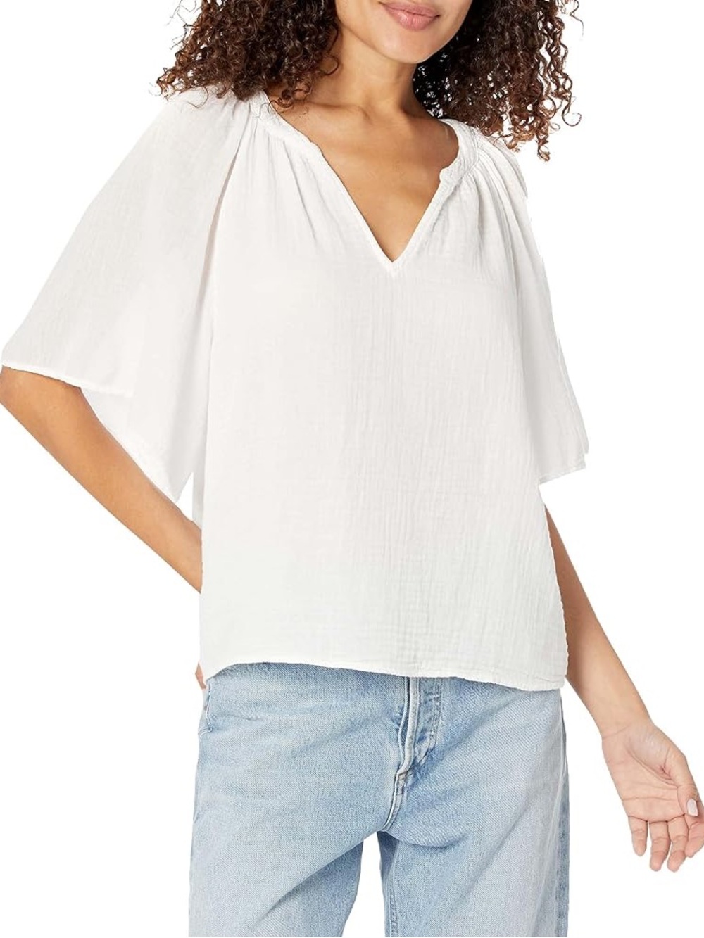 Velvet by Graham & Spencer White V-Neck Flutter Sleeve Blouse